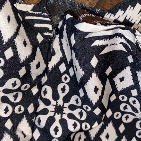 Speed control boho romper size large - Picture 6 of 8